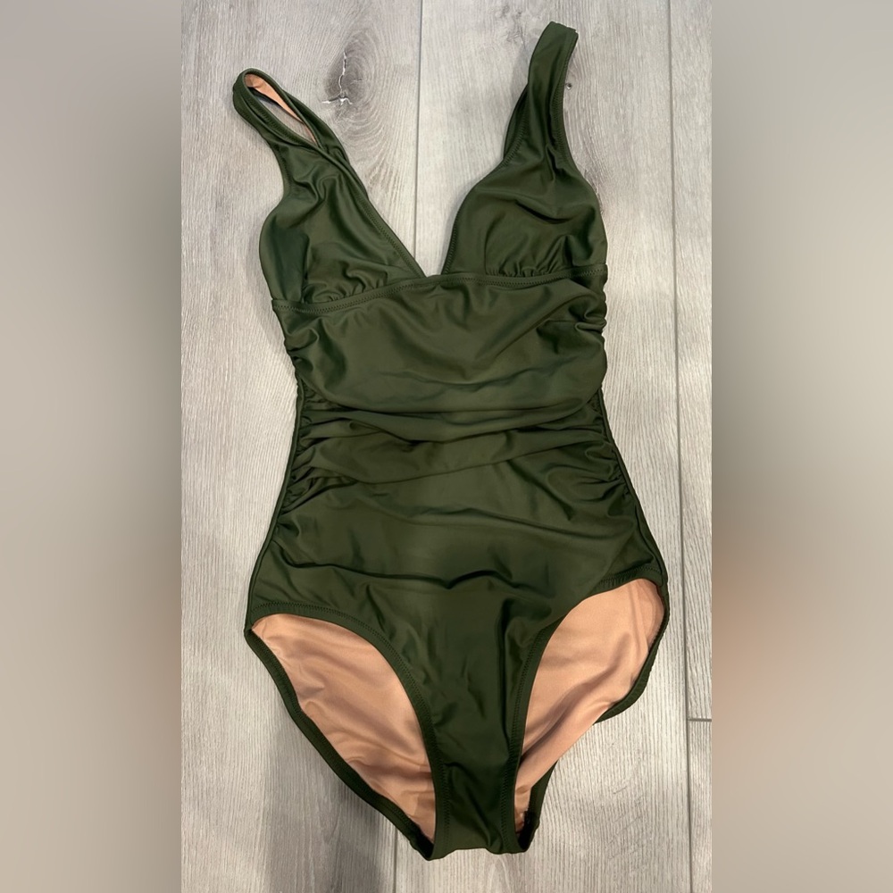 J crew ruched v neck swimsuit
